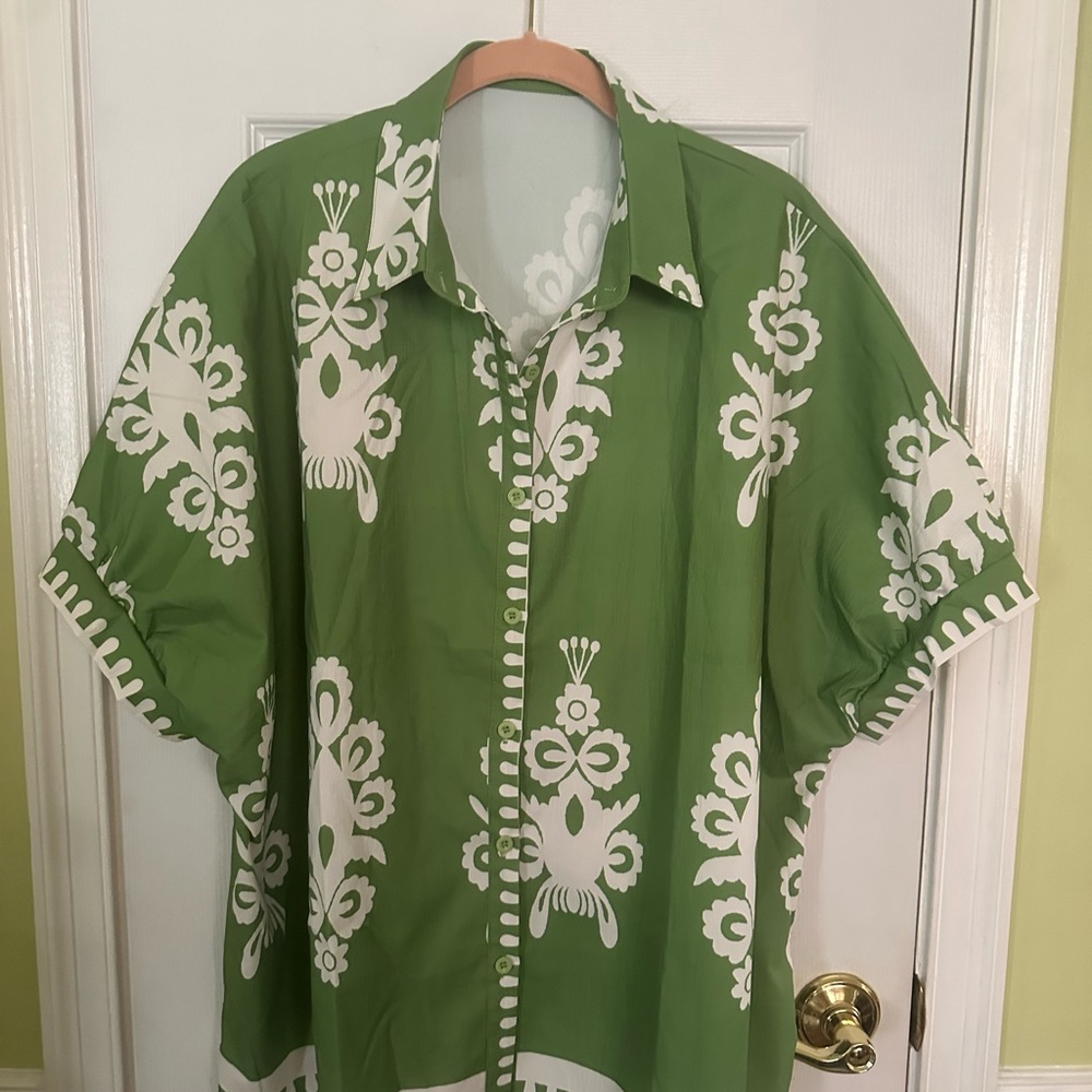 Elegant Green and White Women's Button Down Shirt